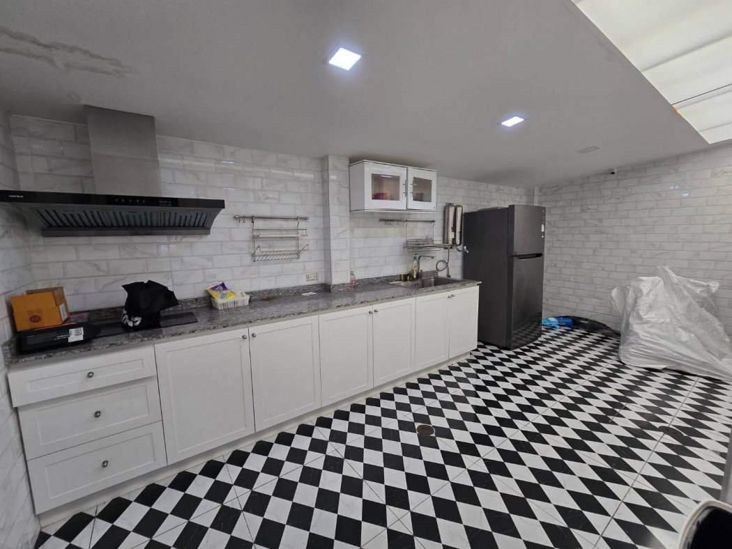 รูป ให้ เช่า Home Office โครงการ District Ekkamai-Ramintra 32.5 ตร.ว พื้นที่ใช้สอย 172 3 น้ำ - รูปที่ 10/10