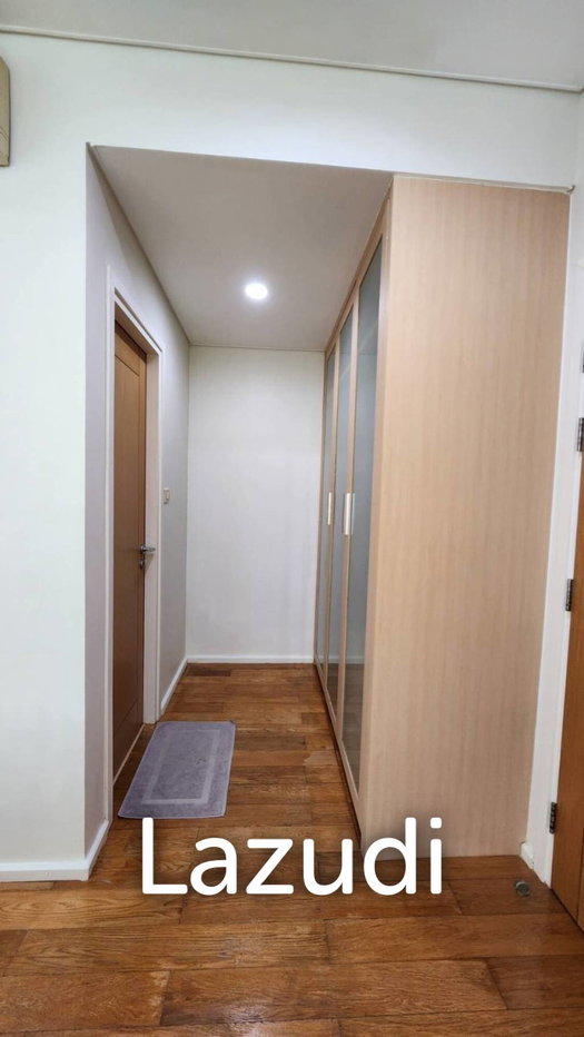 picture 52 sqm 1 Bedroom Condo on 7th Floor at Wind Sukhumvit 23, Khlong Toei Nuea - 3/5
