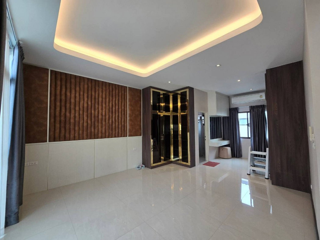 รูป ให้ เช่า Home Office โครงการ District Ekkamai-Ramintra 32.5 ตร.ว พื้นที่ใช้สอย 172 3 น้ำ - รูปที่ 8/10