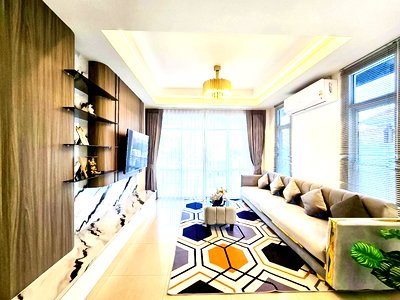 เช่าบ้านเดี่ยว คิงเพาเวอร์ พัทยา คอมเพล็กซ์  : 4 Bedroom House for Rent in Khao Noi, East Pattaya