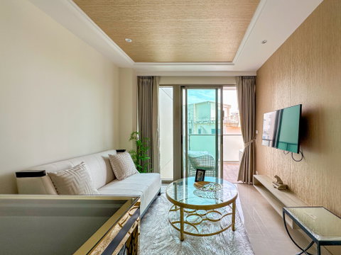 The Riviera Monaco Corner unit for sale Na Jomtien Pattaya