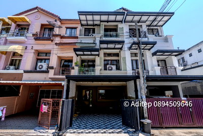 ทาวน์โฮม โกลเด้น เพลส พระราม 9 : ขายทาวน์โฮม 3 ชั้น บ้านกลางเมือง รัชดา-เหม่งจ๋าย 1 ขนาด 21.9 ตรว. 3 ห้องนอน 4 ห้องน้ำ ทำเลใจกลางเมือง ใกล้ MRT 