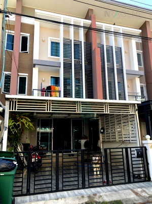 ทาวน์โฮม สถานีรถไฟฟ้าหลักสี่ : 📌 ขายทาวน์เฮาส์ โครงการ ซิกเนเจอร์ วิภาวดี 60 2 ชั้น 3 ห้องนอน 3 ห้องน้ำ