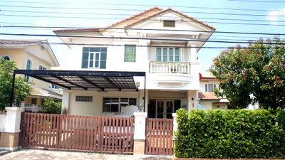 บ้านเดี่ยว เมืองสมุทรปราการ สมุทรปราการ : ขายด่วน บ้านเดี่ยว หมู่บ้านนันทวัน ศรีนครินทร์ 102 ตรว 210 ตรม 4 นอน 4 น้ำ 2 ชั้น จอดรถได้ 2 คัน ใกล้จุดขึ้นลงถนนวงแหวนบางนา-พระราม2