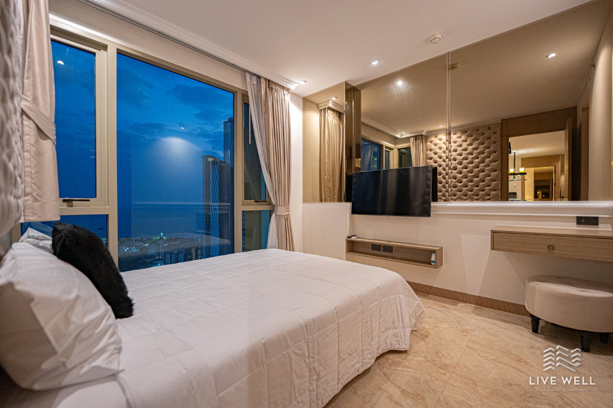 The Riviera Ocean Drive  with SeaView Luxury Decoration 