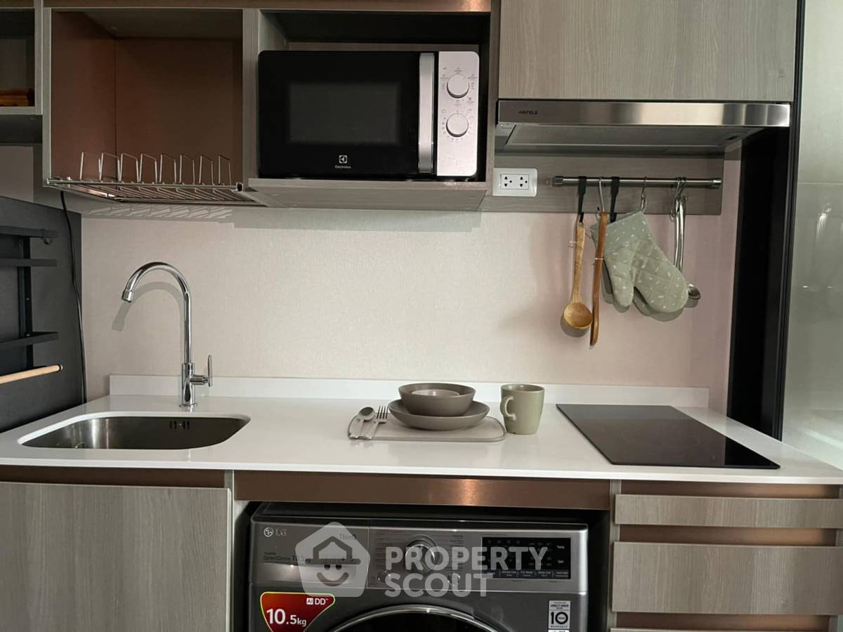 picture 27th-Floor 1-BR Condo At Knightsbridge Prime Onnut Near BTS On Nut (ID 854101) - 4/31