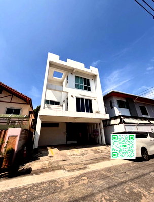 Home office for rent Thailand Cultural Centre  : Home Office for Rent | Rama 9 – RCA 3-Storey Building + Rooftop Spacious layout for both working and living Prime city location near Central Rama 9