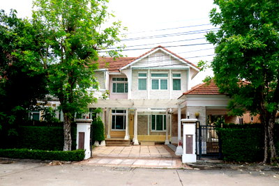 Houses for sale : 📌 Urgent Sale‼️ Prime Location, Fully Functional, Ready to Move In ✅ Perfect Masterpiece Ekkamai-Ramintra MD-25085681
