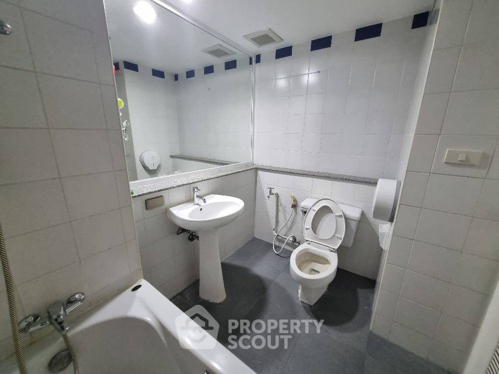 รูป คอนโด 1 ห้องนอน ขาย บ้านนอนสี ชั้น 15 ห้องสูง โช่งนนทรี (ID 1470743) - รูปที่ 8/11