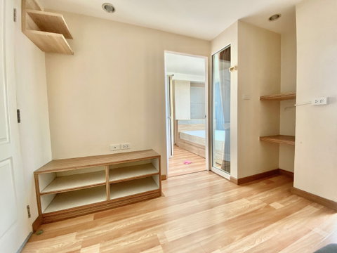 ขายคอนโด Humble Living Condo @ Chintawet (ฮัมเบิ้ล ลีฟวิ่ง @จินตเวช) ใกล้ MRT สุทธิสาร 700 เมตร