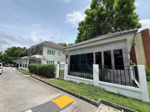 ให้เช่าบ้านเดี่ยว 2 ชั้น ซื่อตรง โคซี่ ทาวน์โฮม บางบัวทอง - 340 4 ห้องนอน 3 ห้องน้ำ