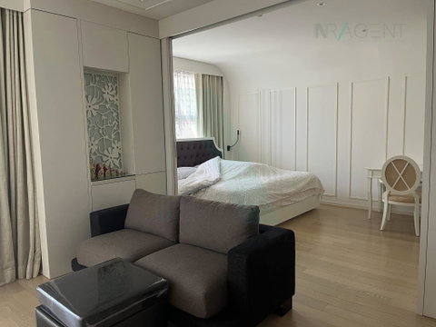 ให้เช่าคอนโด โหมด สุขุมวิท 61 อาคาร 1 ชั้น 8 1 ห้องนอน ขนาด 57.00 ตรม ใกล้ เมเจอร์ ซีนีเพล็กซ์ สุขุมวิท