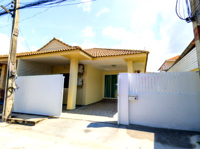 บ้านเดี่ยว พิพิธภัณฑ์ยางพารา  : House 4 Bedrooms for sale East Pattaya