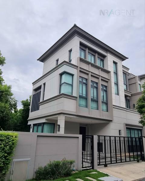 ขายบ้านเดี่ยว : ขายบ้านเดี่ยว โครงการ เดอะ ซอนเน่ ศรีนครินทร์-บางนา 3 ชั้น 4 ห้องนอน 4 ห้องน้ำ