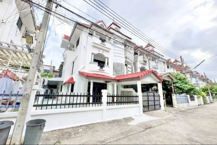 รูป ให้เช่าบ้าน @Home Avenue ซ.ประวิทย์และเพื่อน16 ถ.สุขุมวิท - รูปที่ 1/10