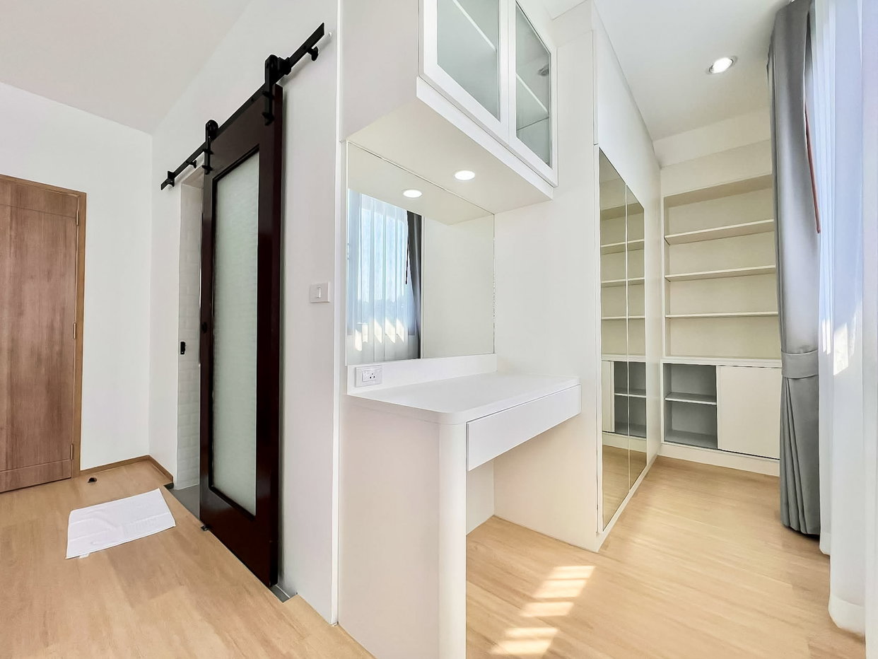 รูป Beachfront Pool Villa for Rent in Na Jomtien - รูปที่ 13/18