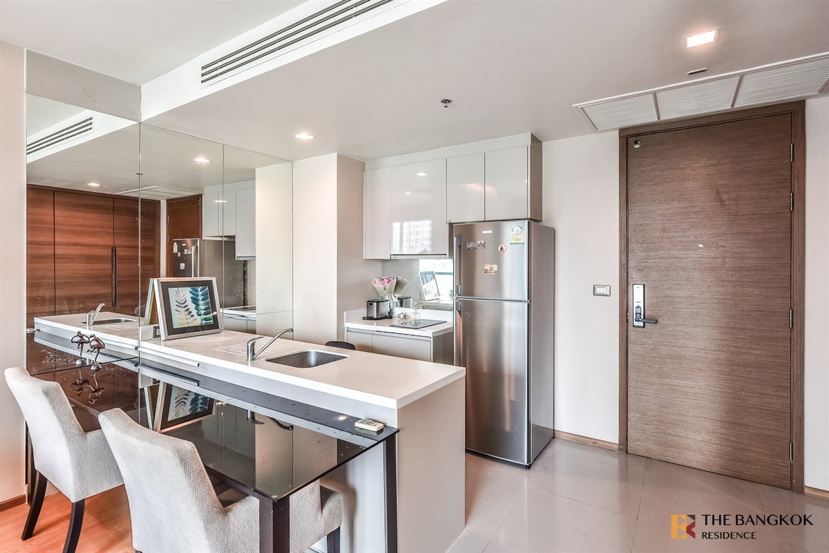 รูป   The Address Sathorn 12 🌃 Spacious & Stylish with Stunning  View 💫  ใกล้ BTS เซนต์หลุยส์  - รูปที่ 9/10
