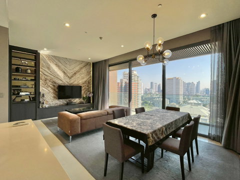 ให้เช่า Vittorio Sukhumvit 39 ราคา 150,000 บาท/เดือน [MNr260204]