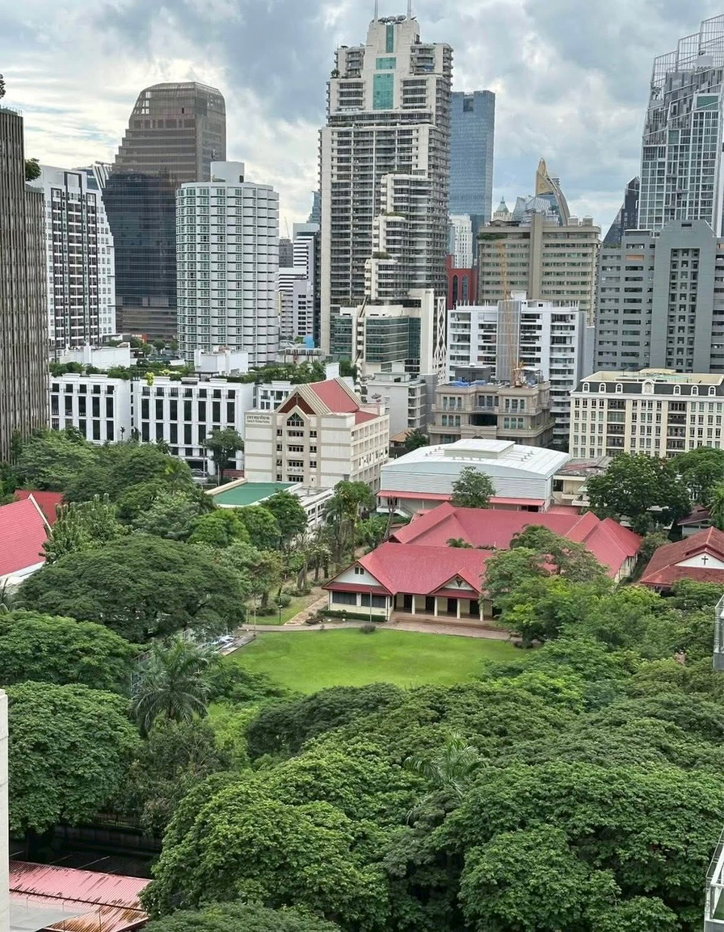 picture Grand Park                        View  - 9/9