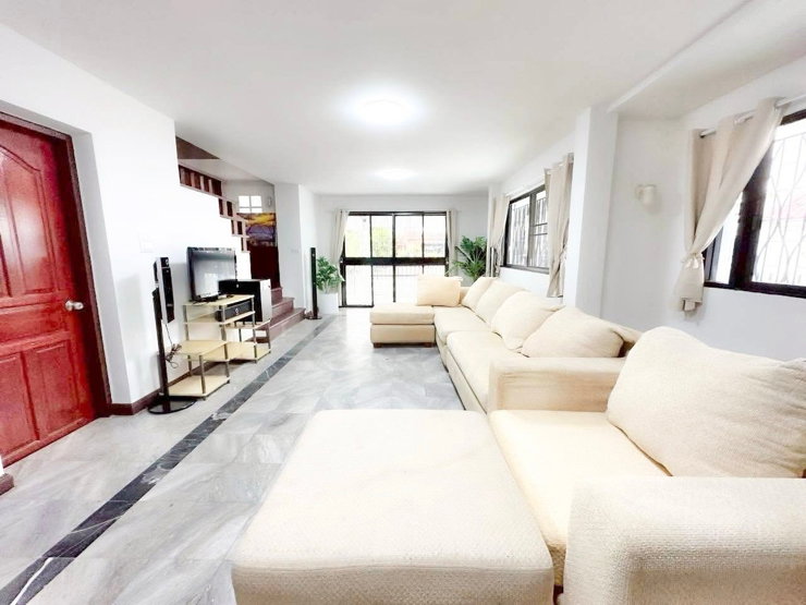 รูป ให้เช่าบ้าน @Home Avenue ซ.ประวิทย์และเพื่อน16 ถ.สุขุมวิท - รูปที่ 2/10