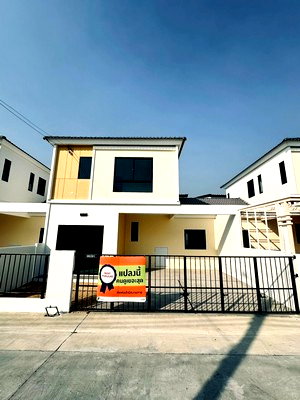 Twin houses for rent Samut Prakarn : SVS319 For Rent: 2 stoery twin house The Connect Bangna-Srivaree 2