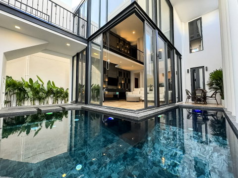 Luxury Pool Villa for Rent in Pratumnak, Jomtien