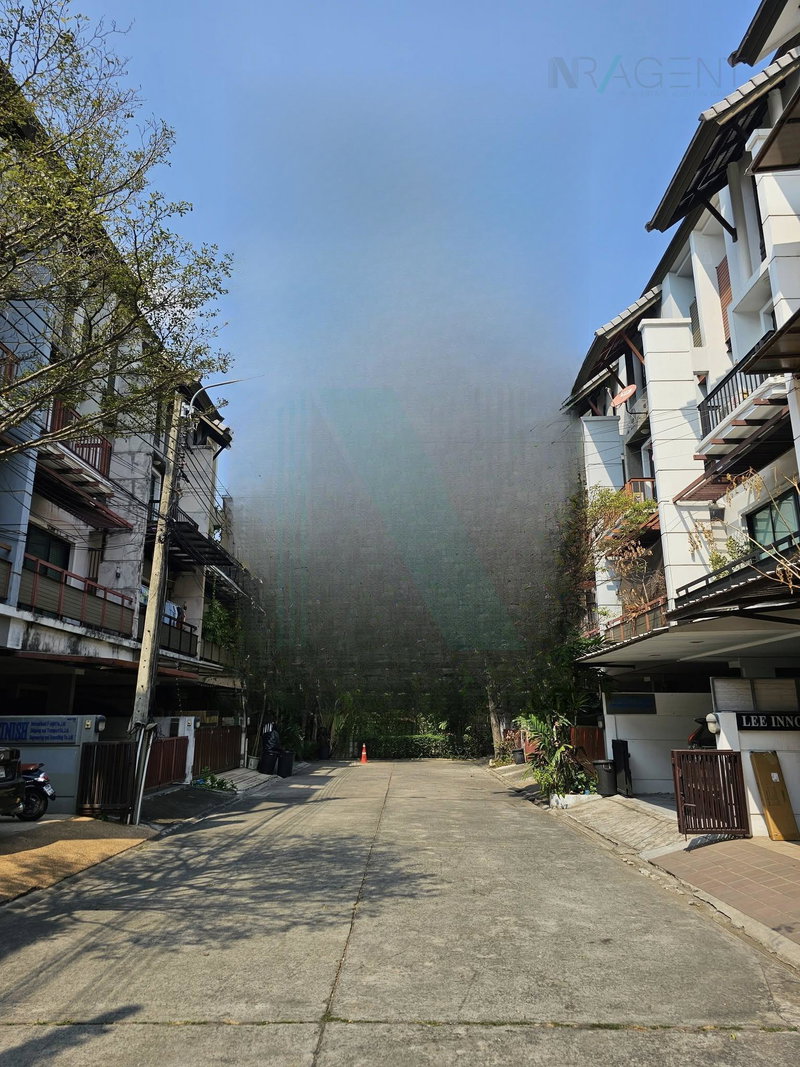 Townhouses for sale : 📌 For Sell Town house AREEYA MANDARINA RATCHADA-SUTTHISARN 4-story 3 bedroom 4 bathroom