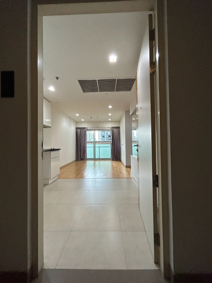 รูป 🏠✨ เวอร์ทิค พระราม 4 – สยาม | ขายคอนโด 2 ห้องนอน (HBH-ST-138) - รูปที่ 2/18