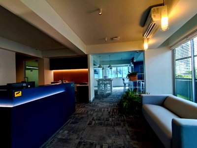 Office for rent Srinakharinwirot University Prasanmit Campus : Bangkok Office For Rent Sukhumvit Serviced Office BLUE CHIPS THONGLOR Fully-Furnished 1-50 Workstations closed to BTS Thong Lo, Sukhumvit, Thonglor