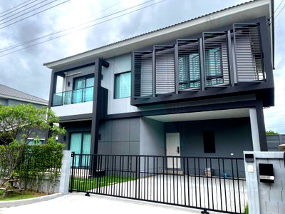 เช่าบ้านเดี่ยว ถนนกิ่งแก้ว : 📌 ให้เช่าบ้านเดี่ยว 2 ชั้น เซนโทร บางนา-กิ่งแก้ว 4 ห้องนอน 3 ห้องน้ำ