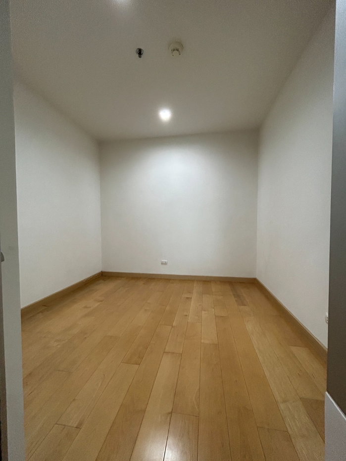 รูป 🏠✨ เวอร์ทิค พระราม 4 – สยาม | ขายคอนโด 2 ห้องนอน (HBH-ST-138) - รูปที่ 3/18