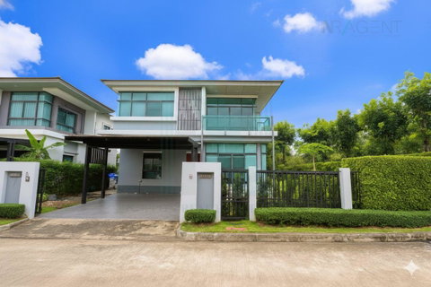 ขายบ้านเดี่ยว โครงการ เศรษฐสิริ แจ้งวัฒนะ-ประชาชื่น 2 ชั้น 4 ห้องนอน 3 ห้องน้ำ