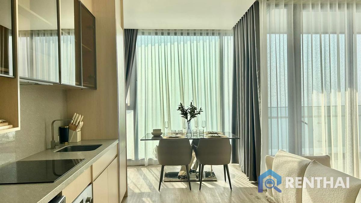 รูป คอนโดหรู 2 ห้องนอนArom Wongamat ให้เช่า ชั้นสูงพร้อมวิวพาโนรามา - รูปที่ 3/25