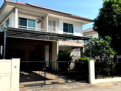 บ้านเดี่ยว สนามบินสุวรรณภูมิ : ขายบ้านเดี่ยว 2 ชั้นในหมู่บ้านแลนด์แอนด์เฮ้าส์สีวลี บางนา กม.13 สิ่งแวดล้อมดี เดินทางสะดวก 