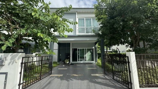 Two-story detached house for sale in Supalai Ville Pattaya-Motorway project, Bang Lamung, Chonburi.