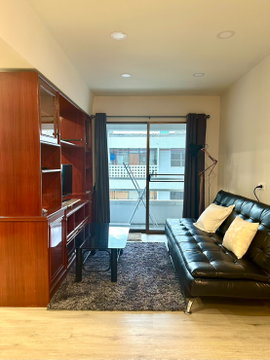 Thonglor Tower. 3beds 97sqm. Line id: @pfagent