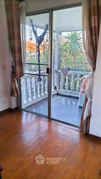 รูป คอนโด 1 ห้องนอน ให้เช่า บ้านสวนลาลาน่า พัทยา (64 ตร.ม.) (ID 2631889) - รูปที่ 4/9