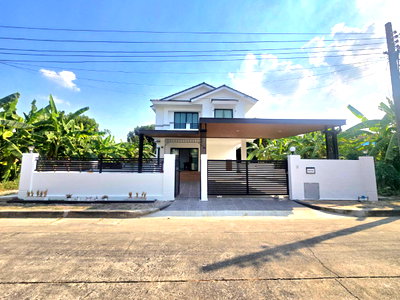 ขายบ้านเดี่ยว : บ้านรีโนเวทใหม่ เนื้อที่เยอะกว้าง จัดสวนสวยงาม มบ.ชัยพฤกษ์ 1  คุ้มเกล้า 7 เขตมีนบุรี ราคาสุดคุ้ม ร่มรื่น