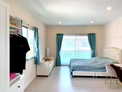 Houses for sale Bangkok : 4 bedroom House for Sale, Perfect Place Rama9 – KrungthepKreetha 