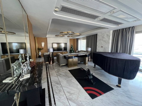 SK017/ขายคอนโดหรู Le Raffine Sukhumvit 24 ห้องขนาดใหญ่พิเศษ พร้อมสระว่ายน้ำส่วนตัว ใจกลางพร้อมพงษ์