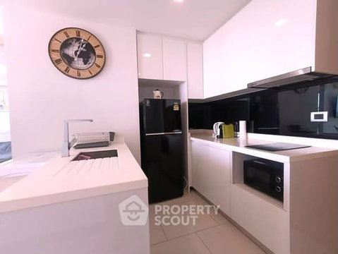 1-BR Condo The Peak Towers, 2nd Floor 44 Sqm in Phratamnak (ID 2635534)