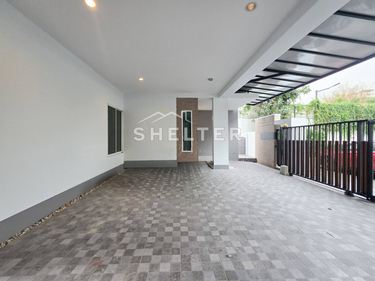 รูป บ้านเดี่ยว 3 ชั้น สไตล์โมเดิร์น สายไฟโครงการลงดิน ใกล้เดอะไนน์และ ABAC 🏠 - รูปที่ 19/23