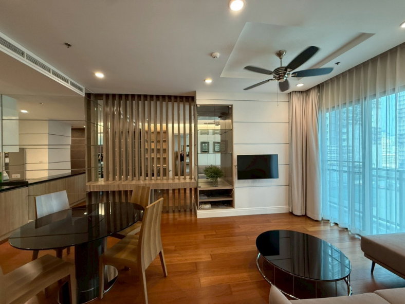 รูป ให้ เช่าคอนโด ไบร์ท สุขุมวิท 24 ( Bright Sukhumvit 24 )  ขนาดใหญ่ 73 ตร.ม. 1 ห้องนอน 1 ห้องน้ำ ใกล้ BTS พร้อมพงษ์ - รูปที่ 2/12