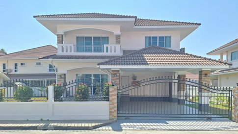 House for rent in SivalaiVillage 4 project  สันกำแพง-เชียงใหม่🏷️Rent: 20,000 THB/month,4 bedrooms,3 bathrooms fully furnished. 1 bathtub.