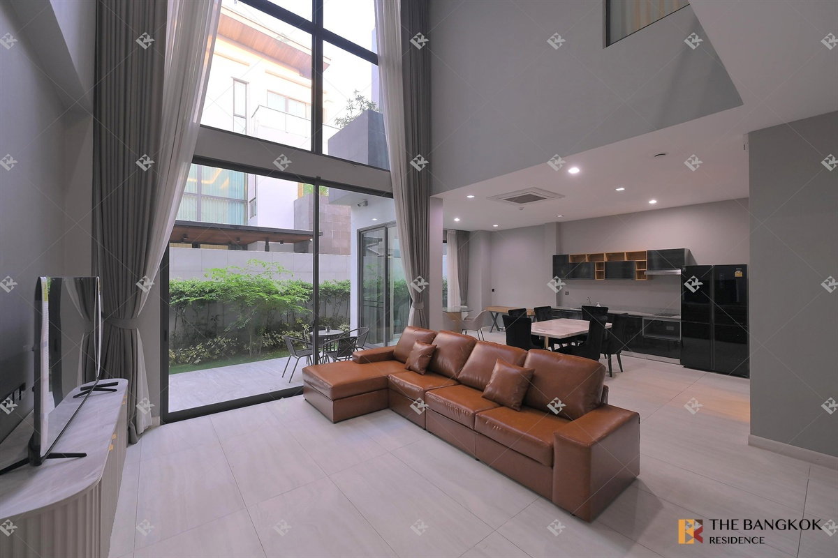 รูป The Gentry Phatthanakan 2 💎 วิลล่าหรู 3 ชั้น ใจกลางเมือง เพียง 5 กม. Pet-Friendly 🐶🐱 - รูปที่ 4/27