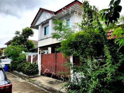 Houses for sale Khae Rai Station : 🏡 Great deal! Large, fully furnished single house for sale, ready to move in @ Tiwanon Soi | BTS Bang Kraso🌿✨