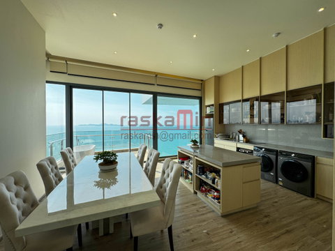🌊 AROM WONGAMAT – คอนโดหรู 3 ห้องนอน ชั้นสูง สำหรับขาย