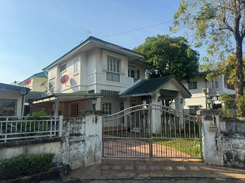 ✅ สุดพิเศษ ราคาดีที่สุดในโครงการ -
Preecha Suwinthawong Village
หมู่บ้านปรีชา สุวินทวงศ์