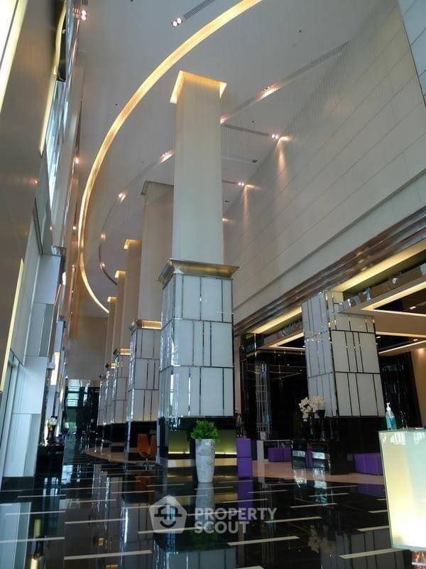 picture 100m To MRT Ratchadaphisek | 15th-Floor 2-BR Rhythm Ratchada (ID 2640516) - 16/21