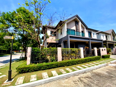 บ้านเดี่ยว โรงเรียนนานาชาติเด่นหล้า : ขายบ้านเดี่ยวหลังใหญ่ บางกอก บูเลอวาร์ด แจ้งวัฒนะ 2 | ขายขาดทุน | แบบบ้าน Vinteren | ทำเลใกล้รถไฟฟ้า–สิ่งอำนวยความสะดวกครบที่สุดในโซนแจ้งวัฒนะ